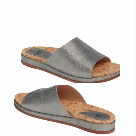 Johnston &amp; Murphy’s Jenny Slide  color graphite