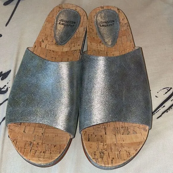 Johnston &amp; Murphy’s Jenny Slide  color graphite