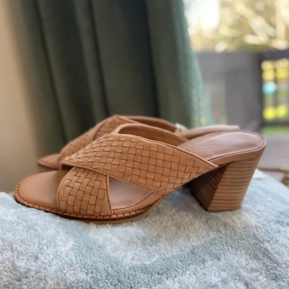 Joie Leather Woven Sandals Cross Band Mule/Slide Mid Block Heel - Size 8 - NWT