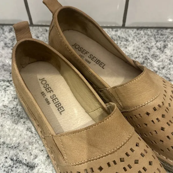 Josef Seibel Sofie Women 41 brown perforated Leather Flats Slip On Shoes US 10.5