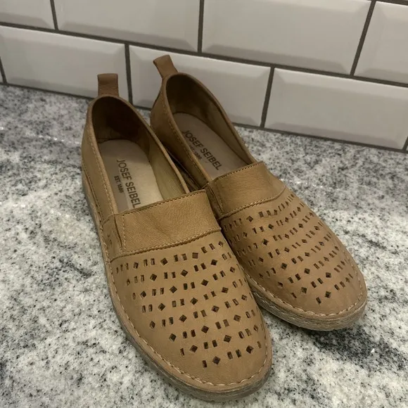 Josef Seibel Sofie Women 41 brown perforated Leather Flats Slip On Shoes US 10.5