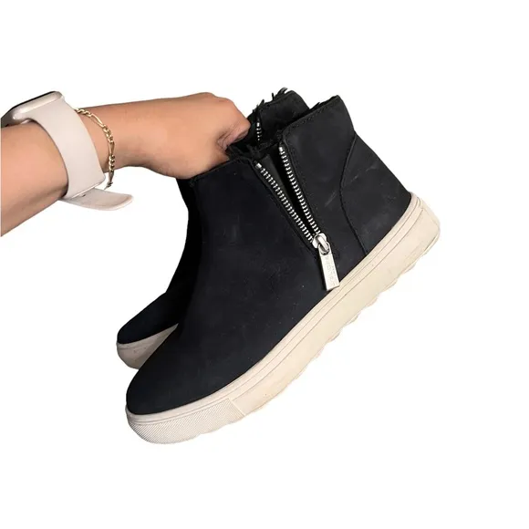 J/Slides Ankle Zipper Sherpa Sneakers Boots Booties