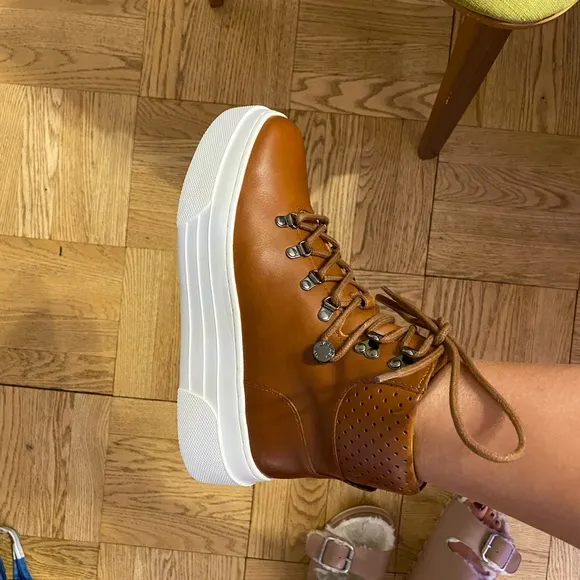 j/slides boots
