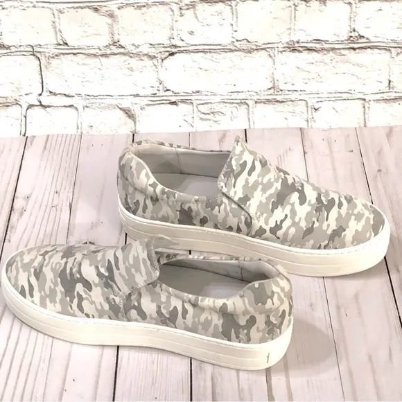 J/Slides Leather Pale Grey Shades Camo Platform Sole Slip-on Sneakers size 8
