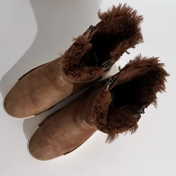 J/Slides NYC Victory Brown Nubuck Leather Faux Fur Lined Ankle Boots 7.5