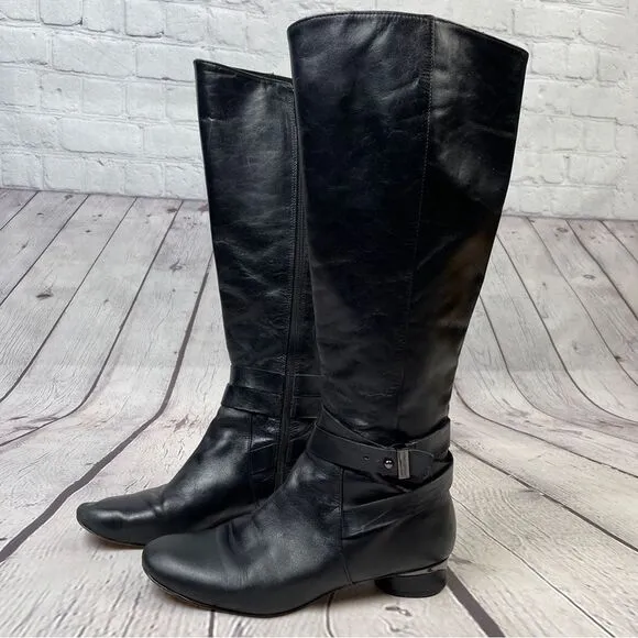 KARL LAGERFELD black leather side zip round heel riding boots, size 8.5