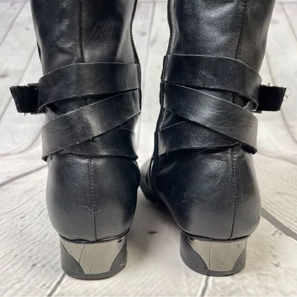 KARL LAGERFELD black leather side zip round heel riding boots, size 8.5
