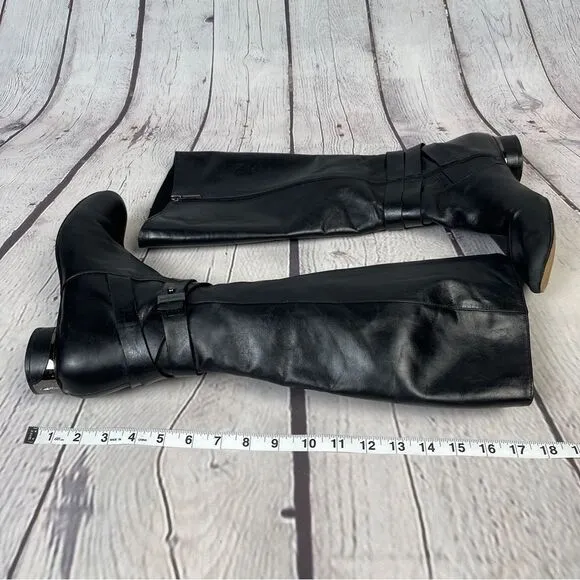 KARL LAGERFELD black leather side zip round heel riding boots, size 8.5