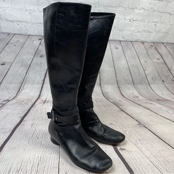 KARL LAGERFELD black leather side zip round heel riding boots, size 8.5