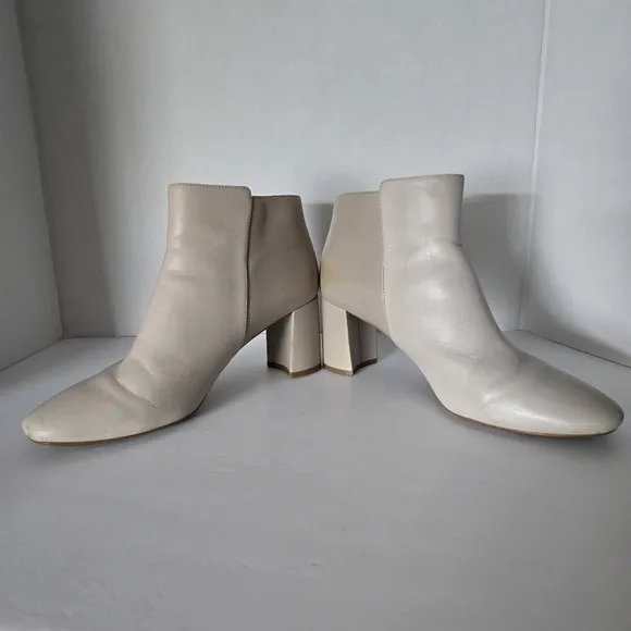 Karl Lagerfeld Women's Side Zip Block Heel Leather Susie Ankle Boots Size 8.5