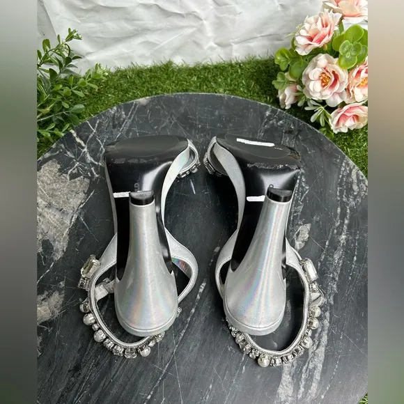 Karl LagerfeldWomen's Metallic ClaudeEmbellished Ankle Strap Sandal size 6.5