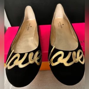 KATE SPADE NY PRE-LOVED AUTHENTIC BLACK SUEDE ‘LOVE’ METALLIC GOLD LETTERS FLATS
