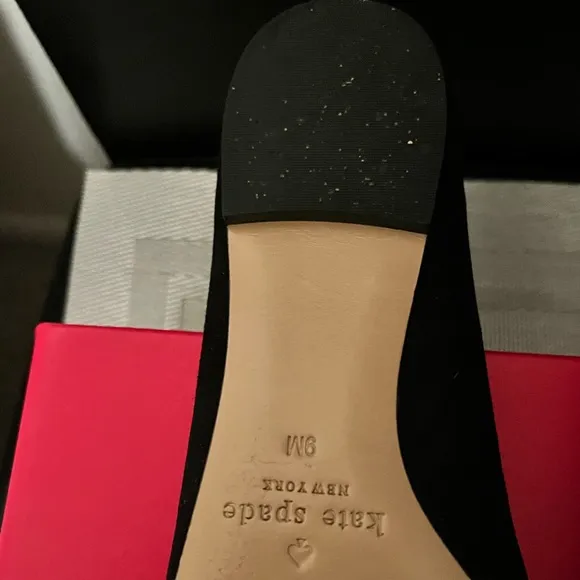 KATE SPADE NY PRE-LOVED AUTHENTIC BLACK SUEDE ‘LOVE’ METALLIC GOLD LETTERS FLATS