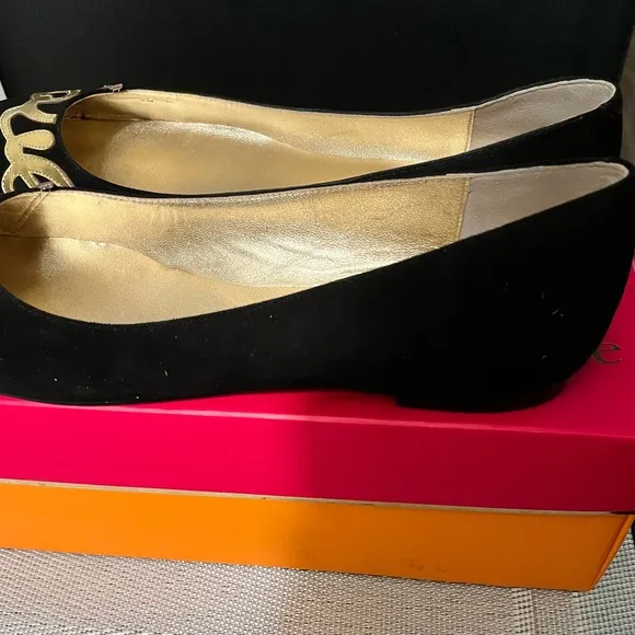 KATE SPADE NY PRE-LOVED AUTHENTIC BLACK SUEDE ‘LOVE’ METALLIC GOLD LETTERS FLATS