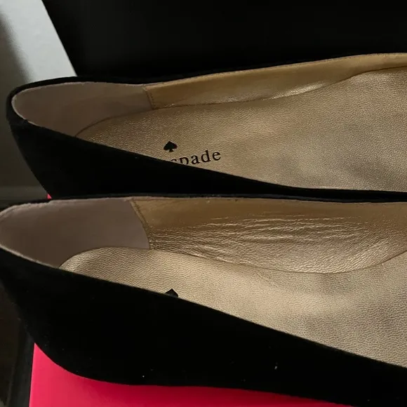 KATE SPADE NY PRE-LOVED AUTHENTIC BLACK SUEDE ‘LOVE’ METALLIC GOLD LETTERS FLATS