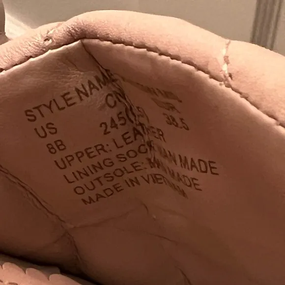 Kate Spade Pillow Mid Sandals✨