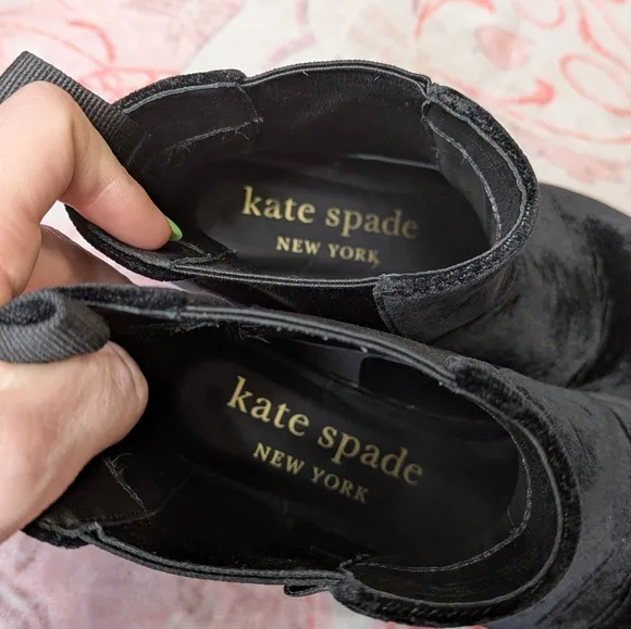 Kate Spade Winnie Boots Black Velvet Suede Size 9 Chelsea Boots Look
