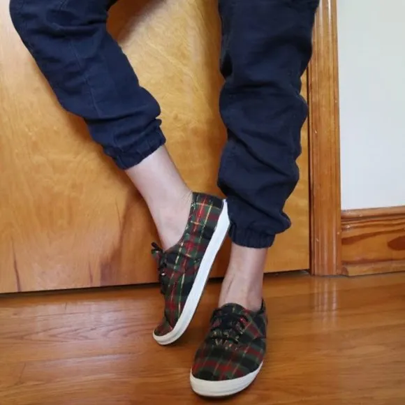 KEDS Vintage Christmas Plaid Sneakers Retro 90s Holiday - Size 8