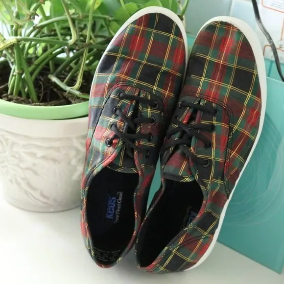 KEDS Vintage Christmas Plaid Sneakers Retro 90s Holiday - Size 8