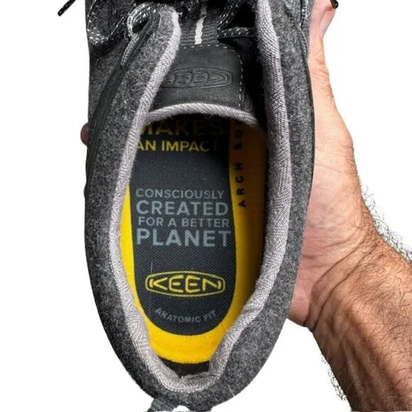 Keen Men Highland Arway Black-Magnet Sneakers in Men's Size 12