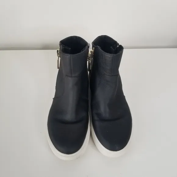 Kenneth Cole Keenan Black Leather Zip Up Ankle Boots Size 6M