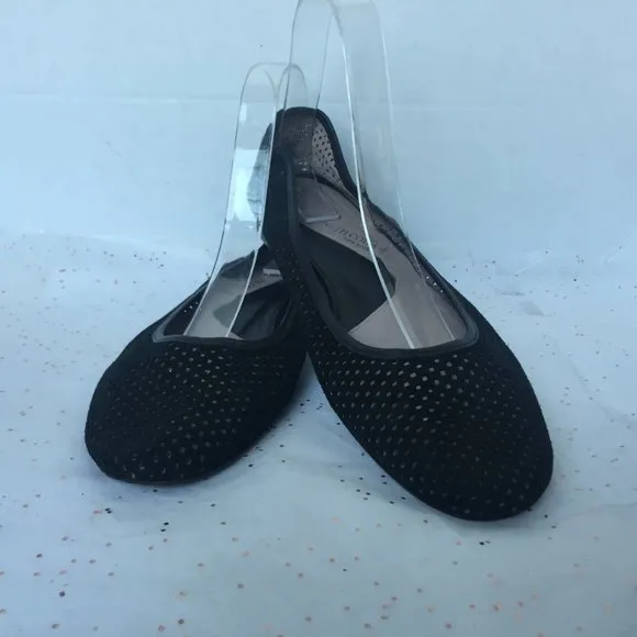 Kenneth Cole NY Black perforated Suede Ballet - 9