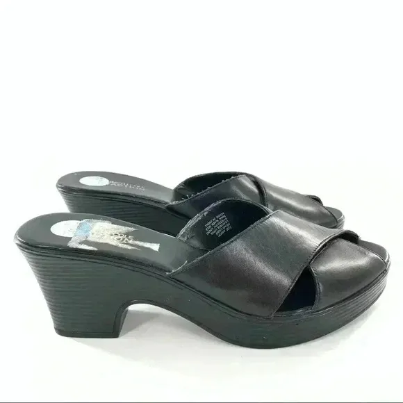 Kenneth Cole reaction sandals 7.5 head light black leather Y2k chunky vintage