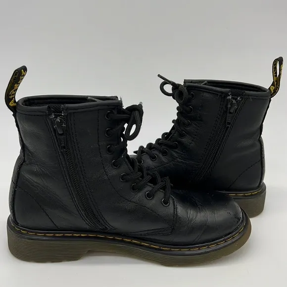 Kids Dr. Marten Boots