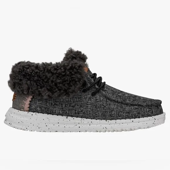 Kids Hey Dude Black Wendy Fold Stitch Cozy Shoes/Lined        Youth 13  …