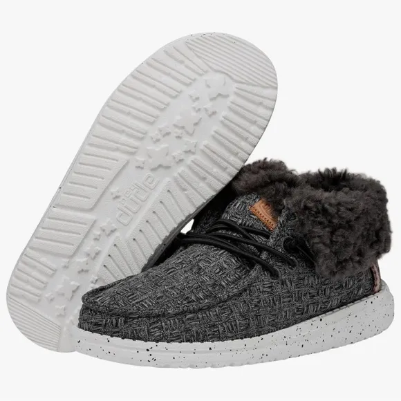 Kids Hey Dude Black Wendy Fold Stitch Cozy Shoes/Lined        Youth 13  …