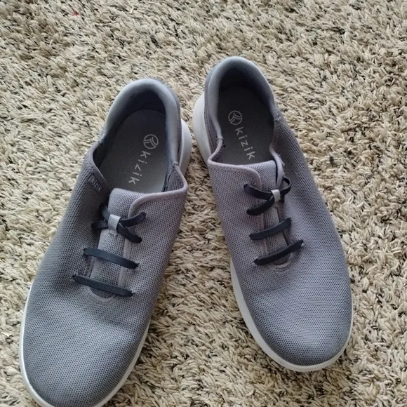 Kizik The Madrid Eco-Knit Slip-On Sneakers sz 10,5 wide M, 12 wide W