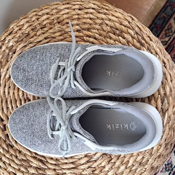 Kizik Unisex Madrid Eco Knit Comfort Sneakers Heathered Grey Size M 8/W‎ 9.5