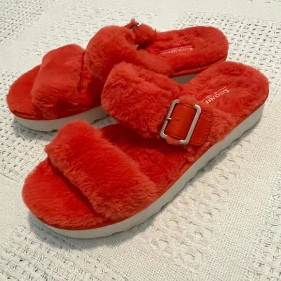 Koolaburra by UGG Furr-ah buckle double strap slipper US9 Fiesta SHELF 6082