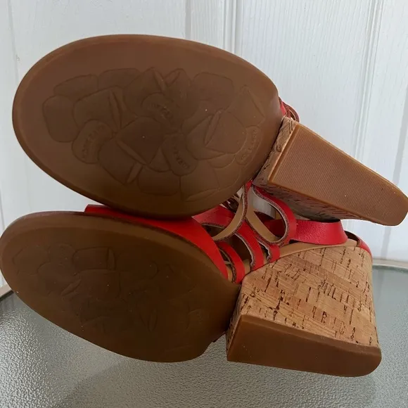 Kork-Ease Adelaide Red Leather Chunky Wedge Heel Platform Sandals Size 9