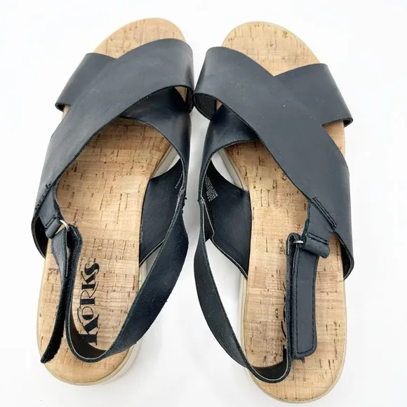 Korks Black Leather Cross Slingback Sandals 11