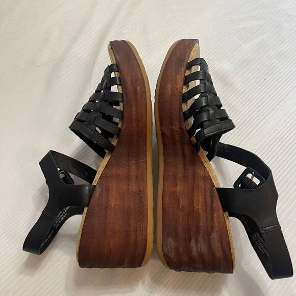 Korks Black Leather Marley Wedge Sandals Size 6M