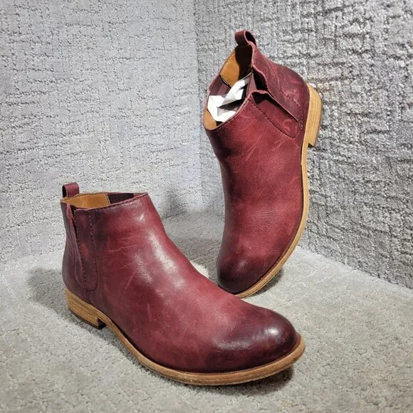 Korks Ease Mindo Women's Size 9M US Burgundy Leather Chelsea Bootie Boots K26447