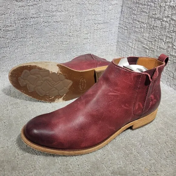Korks Ease Mindo Women's Size 9M US Burgundy Leather Chelsea Bootie Boots K26447