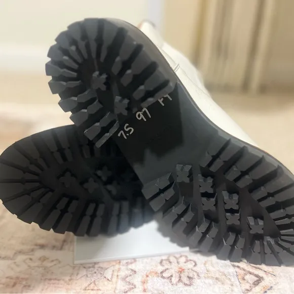 Kurt Geiger | Chelsea Ankle Boots NWOB