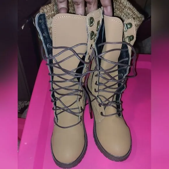 Ladies lace-up boots sz 6.5