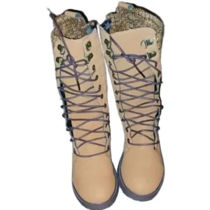 Ladies lace-up boots sz 6.5
