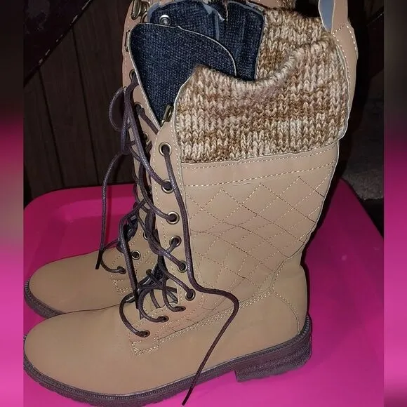 Ladies lace-up boots sz 6.5