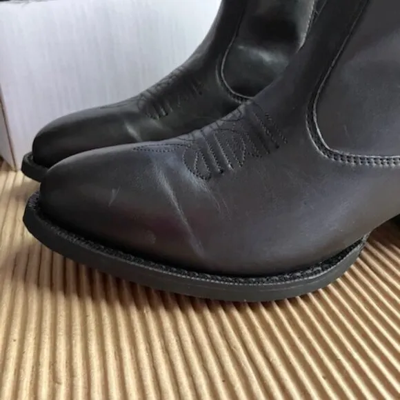Laredo Black with side zipper