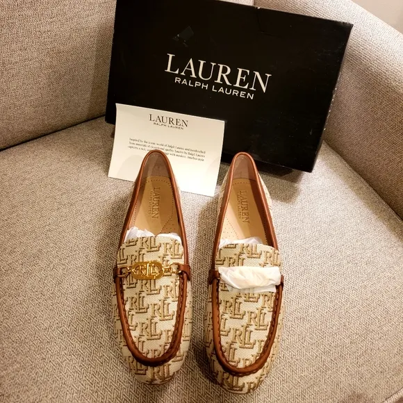 Lauren Ralph Lauren Logo Loafers size 8