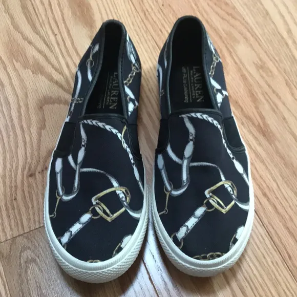 Lauren Ralph Lauren womens 6B black link print cotton canvas Jinny loafers.