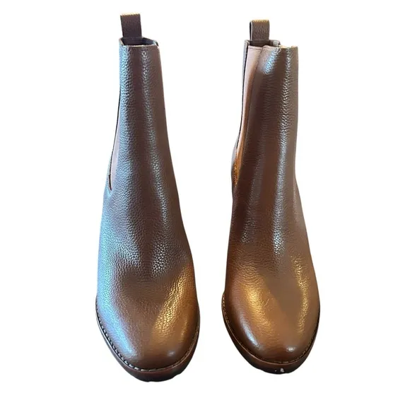 Lauren Ralph Lauren Women's Mylah Pull-On Chelsea Boot Size 8.5