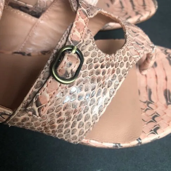 Leon Max NEW Villa Pink Blush Snakeskin  Sandals size 7