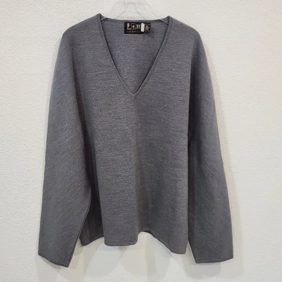 LEROY 80's Vintage Classic 100% Virgin Wool Long Sleeve V-neck Sweater Size XL