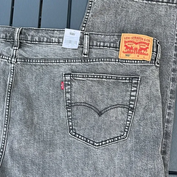 Levi's 502™ Taper Stretch Men’s Jeans (BIG &amp; TALL)