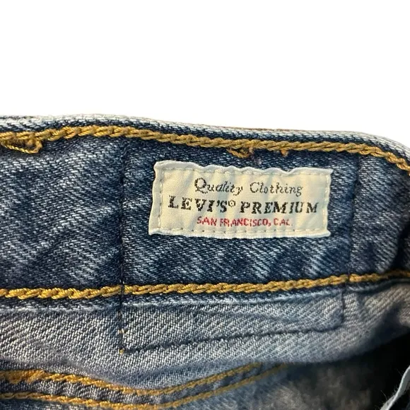 Levi’s High Loose Flare Jeans Distressed Blue sz. 26